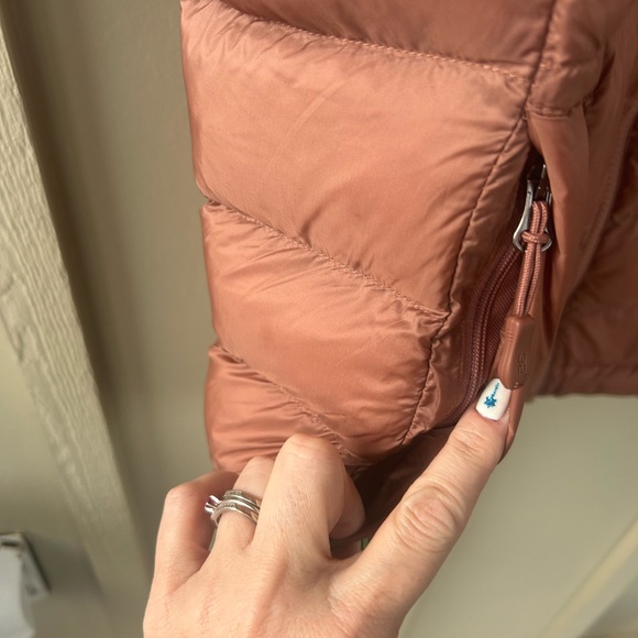 XL copper puffy vest - Picture 4 of 6